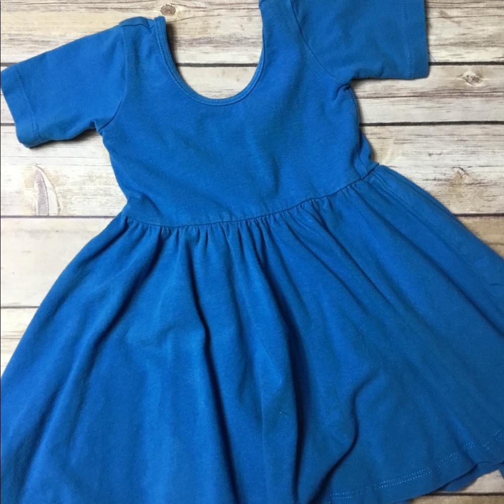 Alice + Ames short sleeved ballet dress size 2